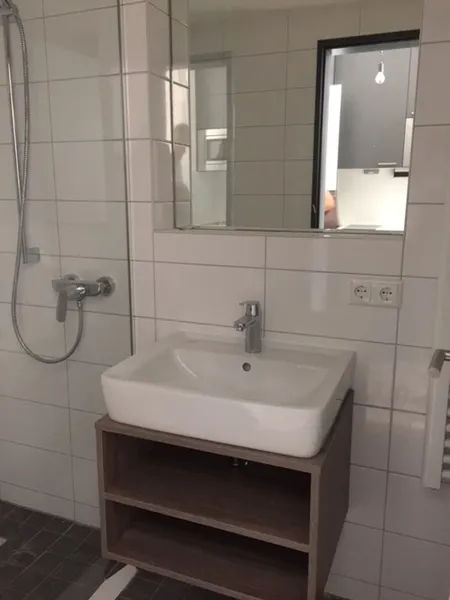 Möbliertes 1-Zimmer Appartement in Wedding - nur Studenten, Azubis o. Praktikanten — photo 1